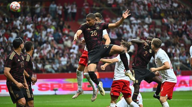 1687013820319063893.jpg 开云体育下载APP-用新人新阵踢出老味道,弗利克的试验没有人看得懂