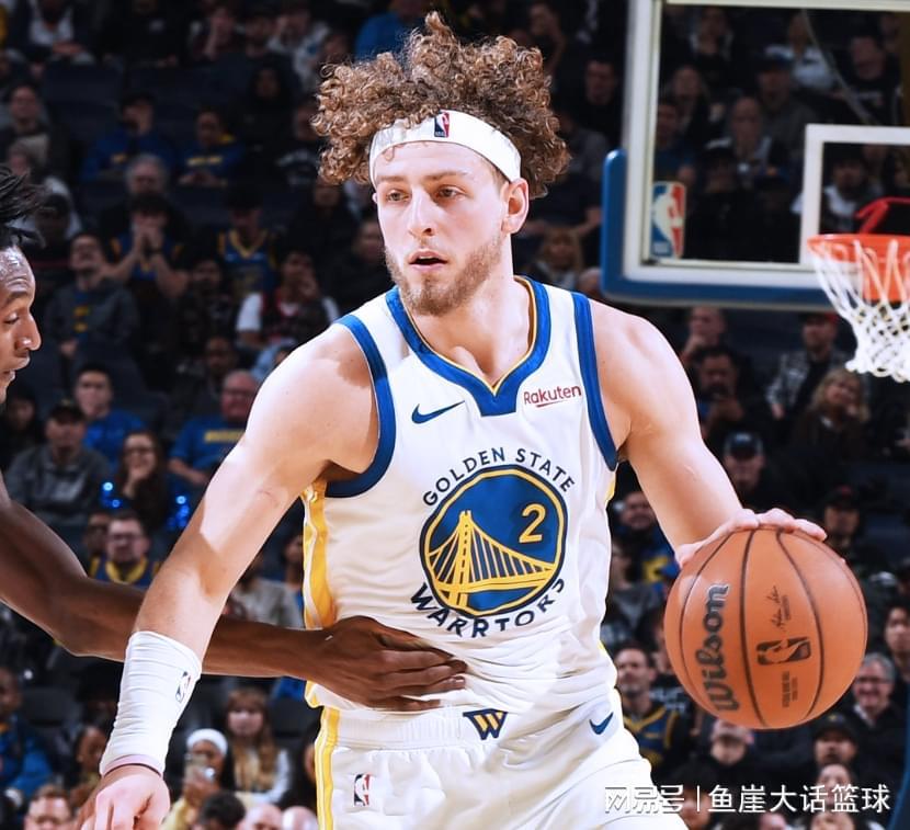 开云体育下载APP-勇士两大败因出炉，库里没借口！科尔谈库明加摊牌，一人不该首发