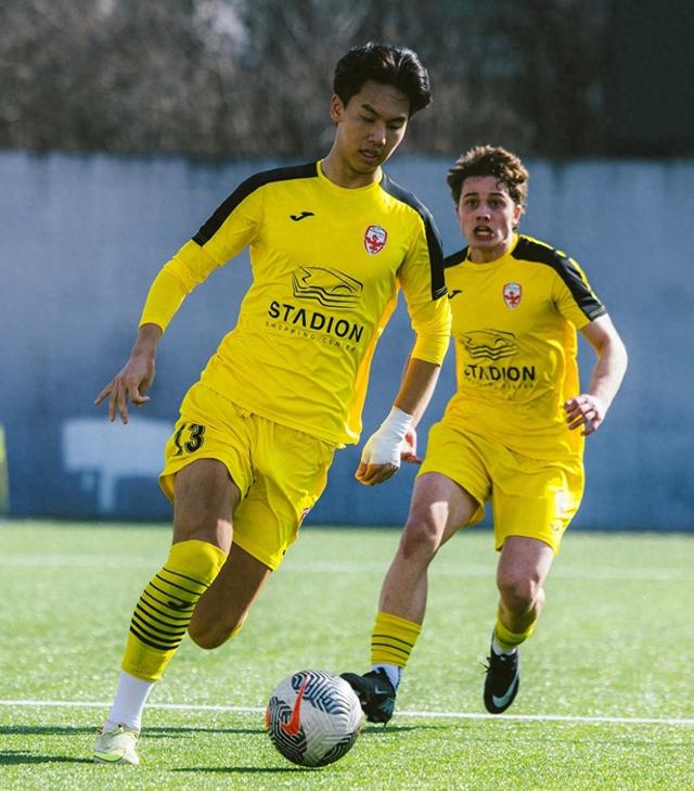 开云体育下载网页版-罕见!伯恩利为18岁张家鸣支付约31万欧:即将获得劳工证!|辽宁|辽宁铁人|青训|铁人|塞尔维亚_新浪体育_新浪新闻