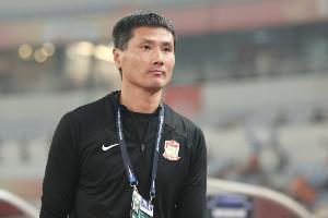 邵佳一：于根伟“金帅奖”实至名归 西海岸4轮拿8分有运气因素
