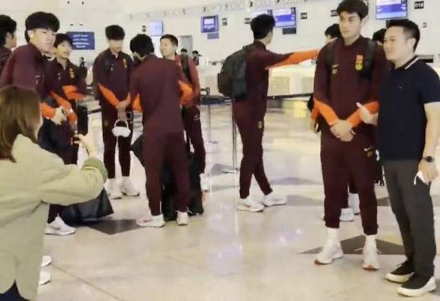 开云体育下载官网-U23国足载誉而归 获高规格接机待遇