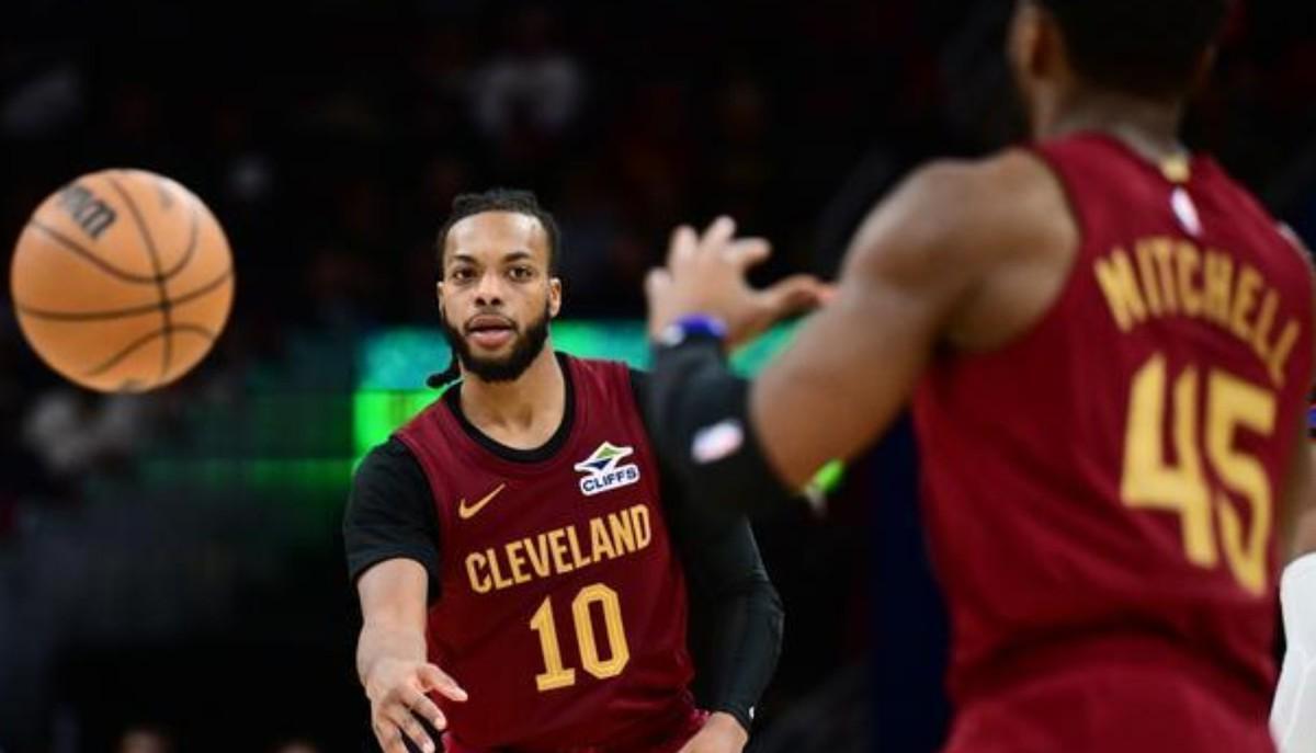 开云体育下载官网-首秀，仅获12分，他是打开快船死局的钥匙吗？